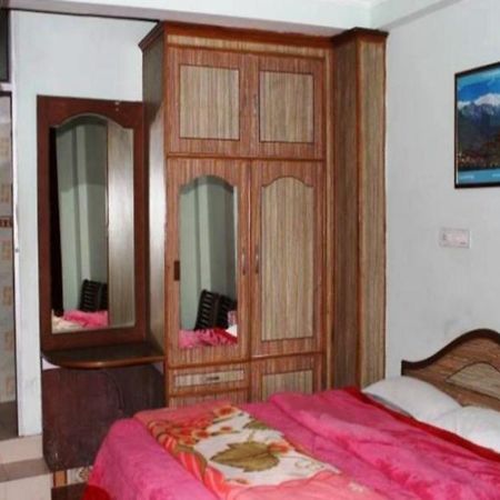 Staywell Hotel ดารัมซาลา ภายนอก รูปภาพ