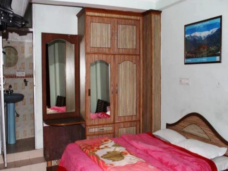 Staywell Hotel ดารัมซาลา ภายนอก รูปภาพ